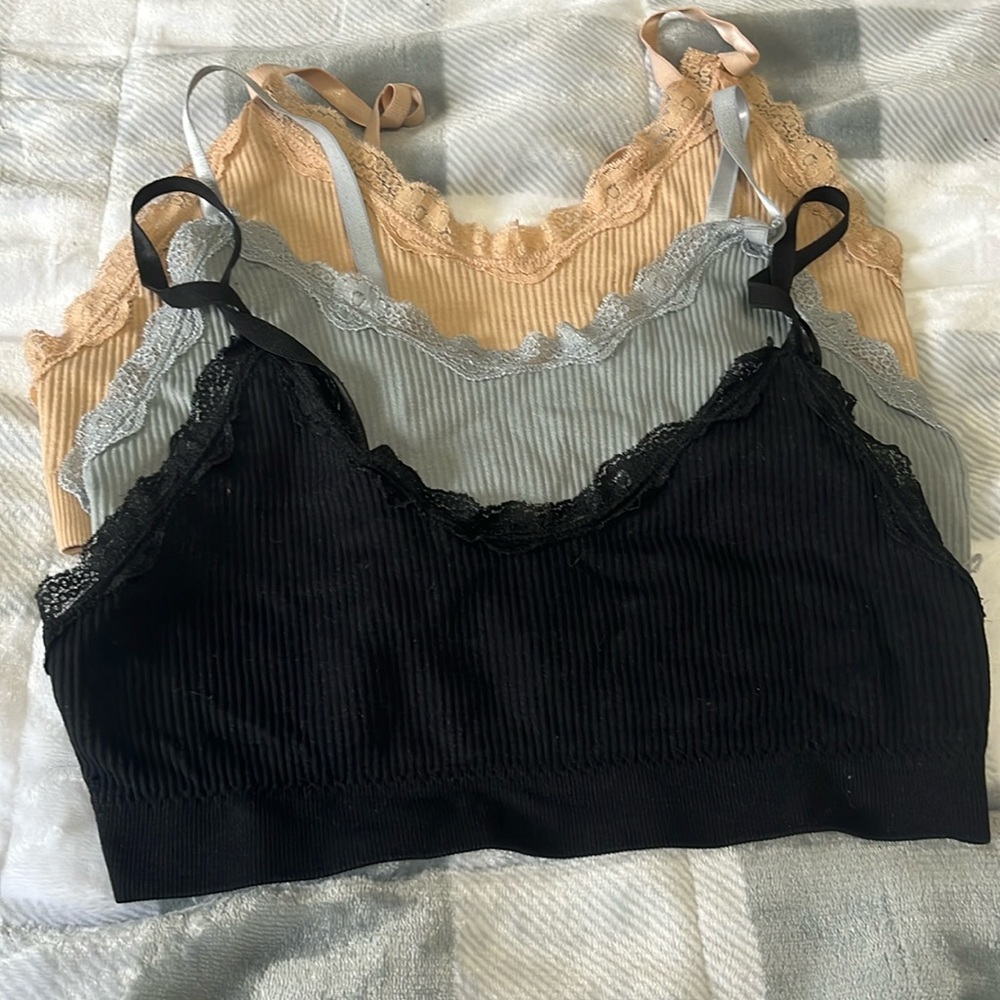 Ribbed lace Bralettes